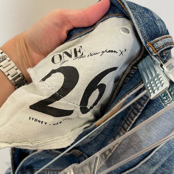 One Teaspoon Jeans Awesome Baggies Destroyed Medium Rise Tapered Roll Cuff 26 - Picture 6 of 7